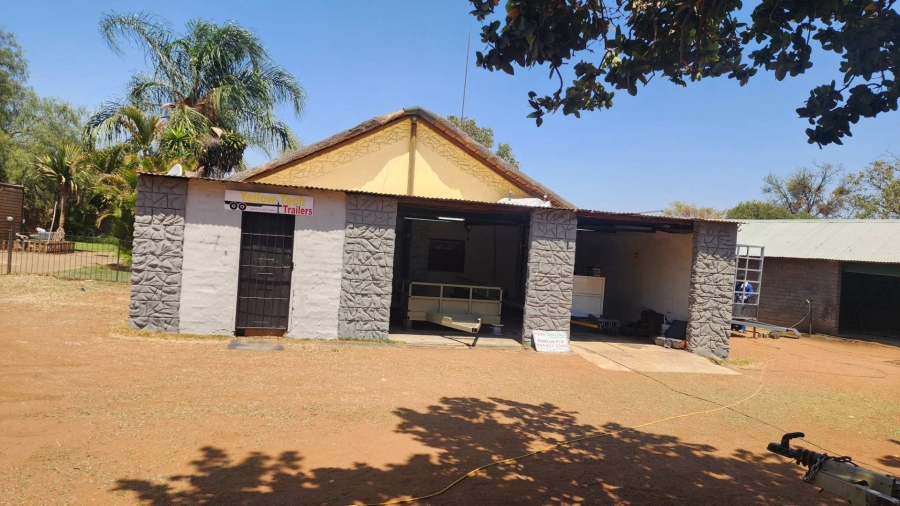 13 Bedroom Property for Sale in Rustenburg North West